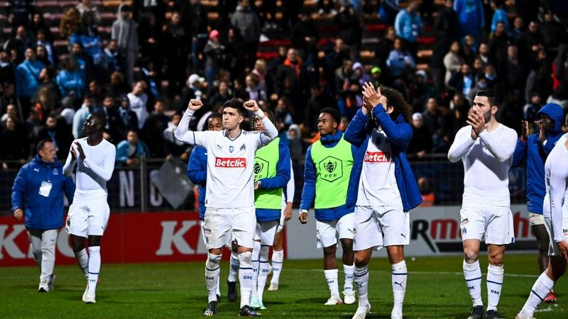Marsella, Lens y Lyon se meten en dieciseisavos de la Copa de Francia
