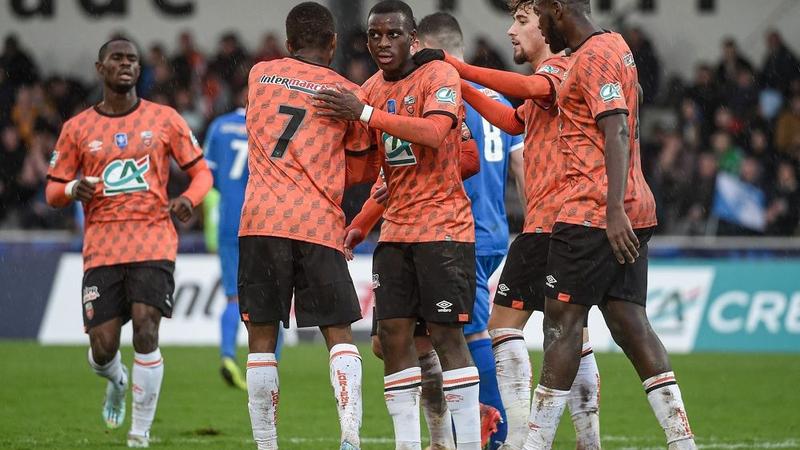 لوريان يصعد إلى دور الـ32 في كأس فرنسا