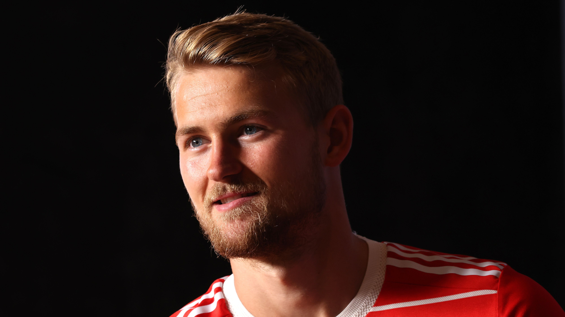 De Ligt backing Bayern hunt as champions chase Sommer breakthrough
