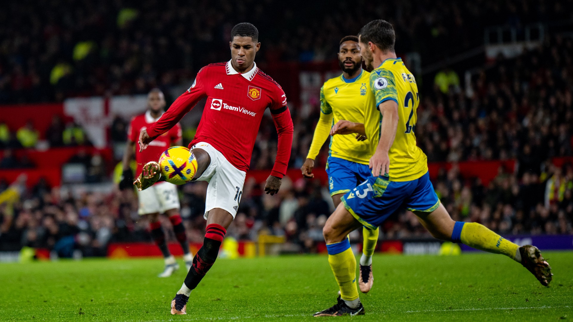 Man United draws Forest in Carabao Cup semi-final