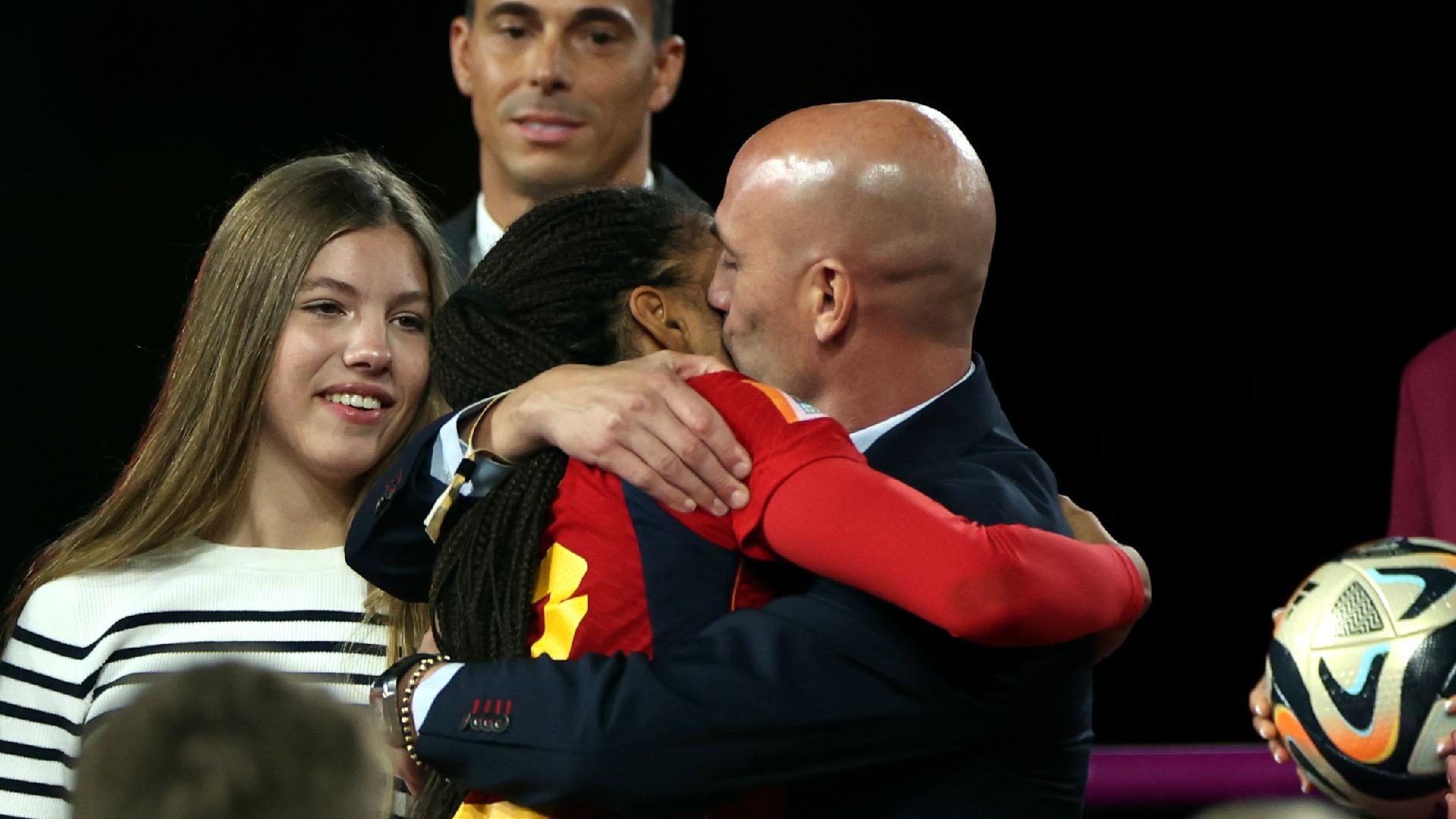 Spanish football’s regional bosses call on Luis Rubiales to resign