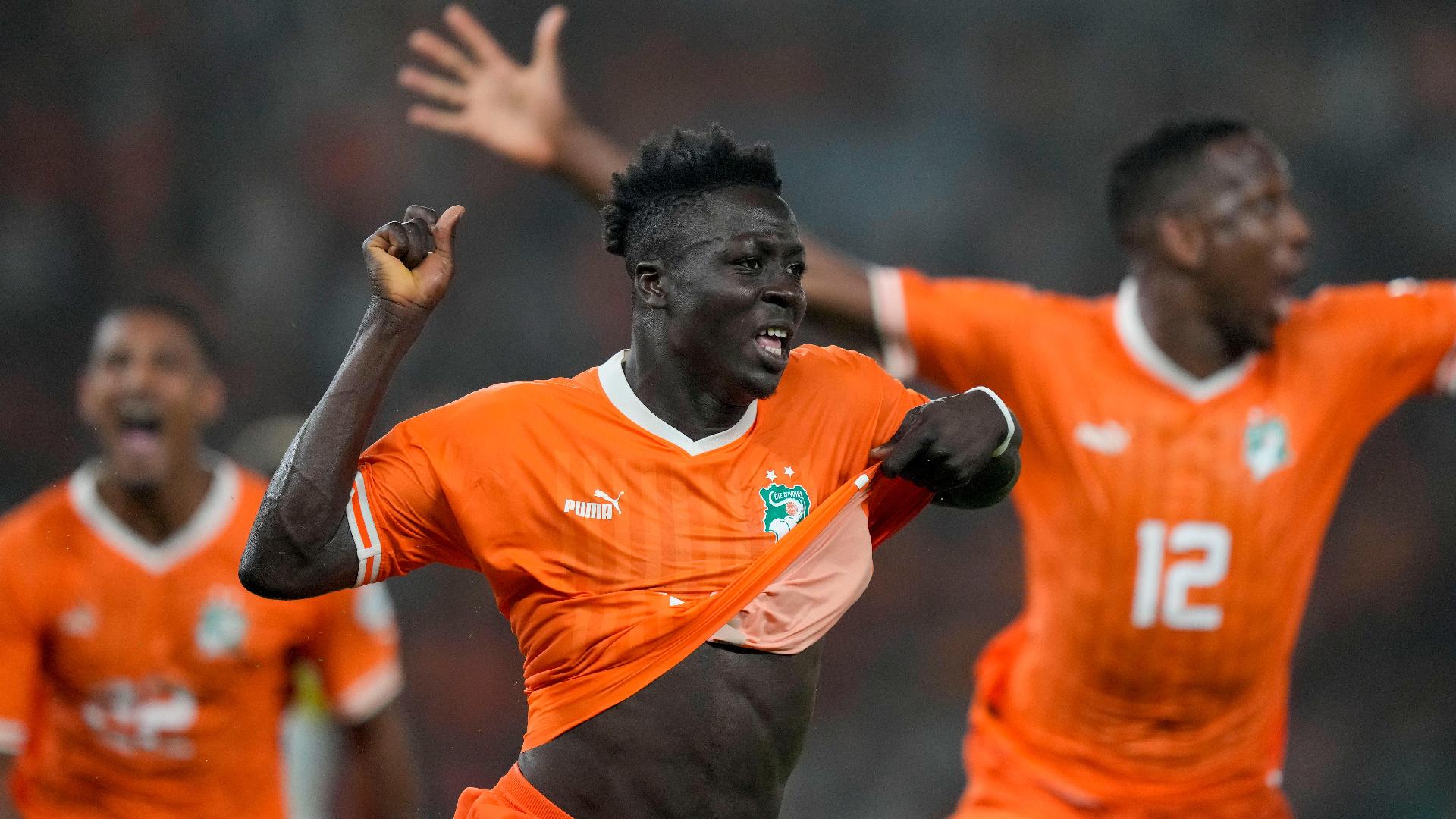 Ivory Coast into semi-finals after late drama against Mali