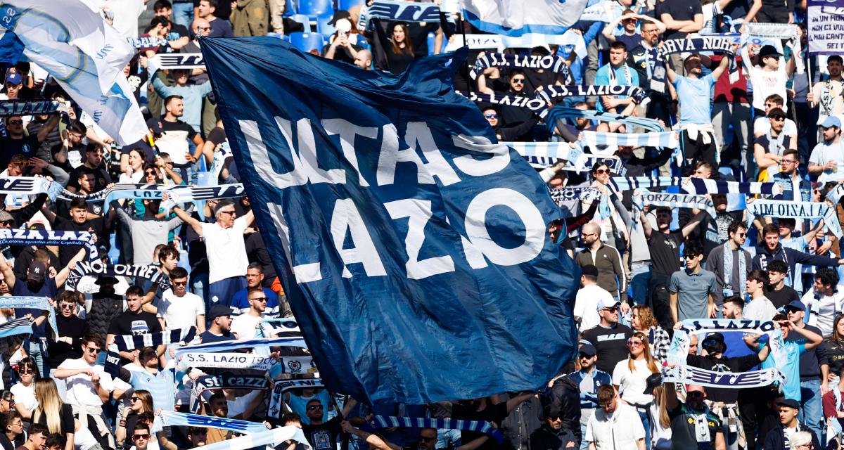 Des chants nazis effectués par des Romains