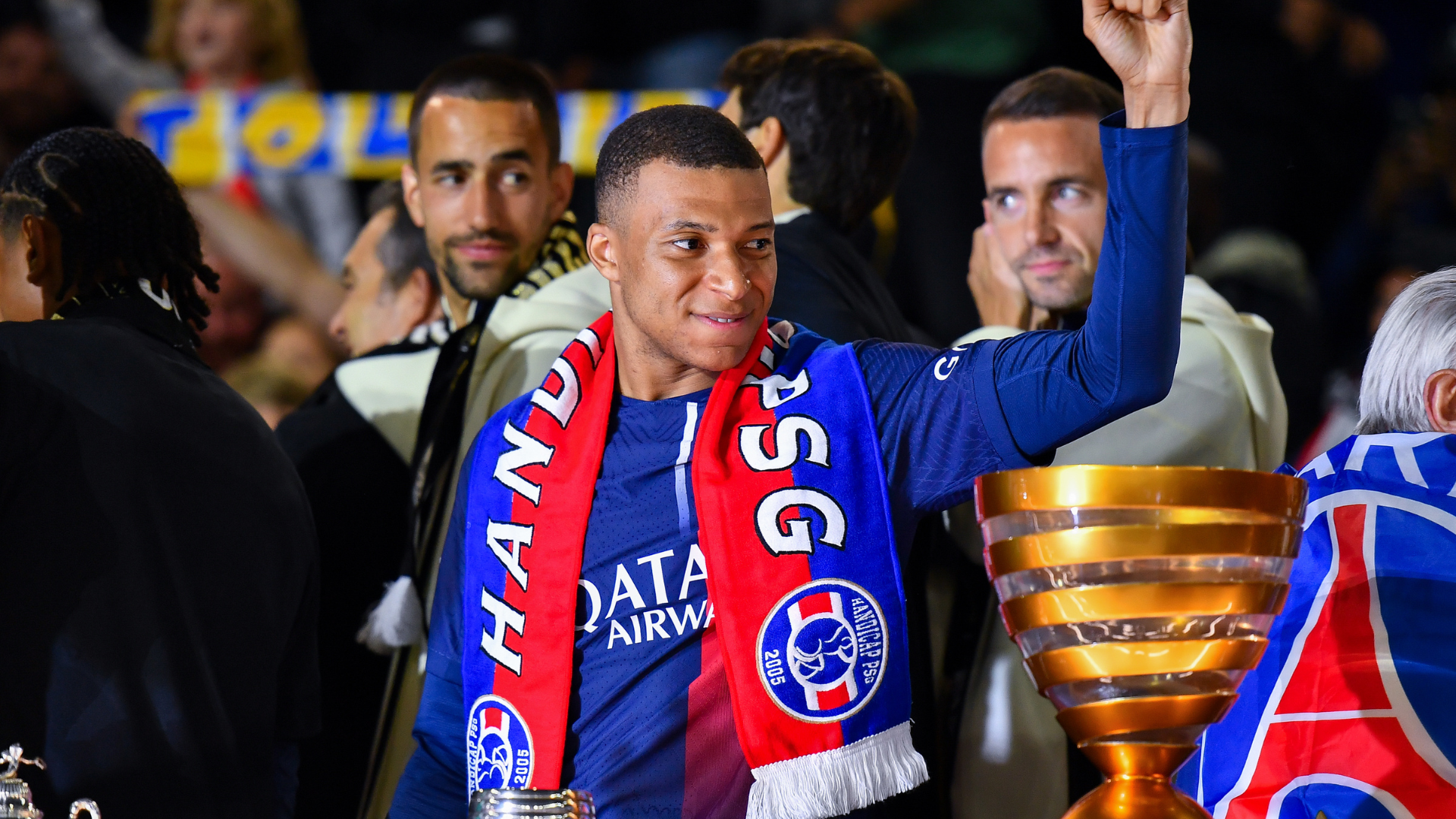 Luis Enrique unaware of Mbappe boos