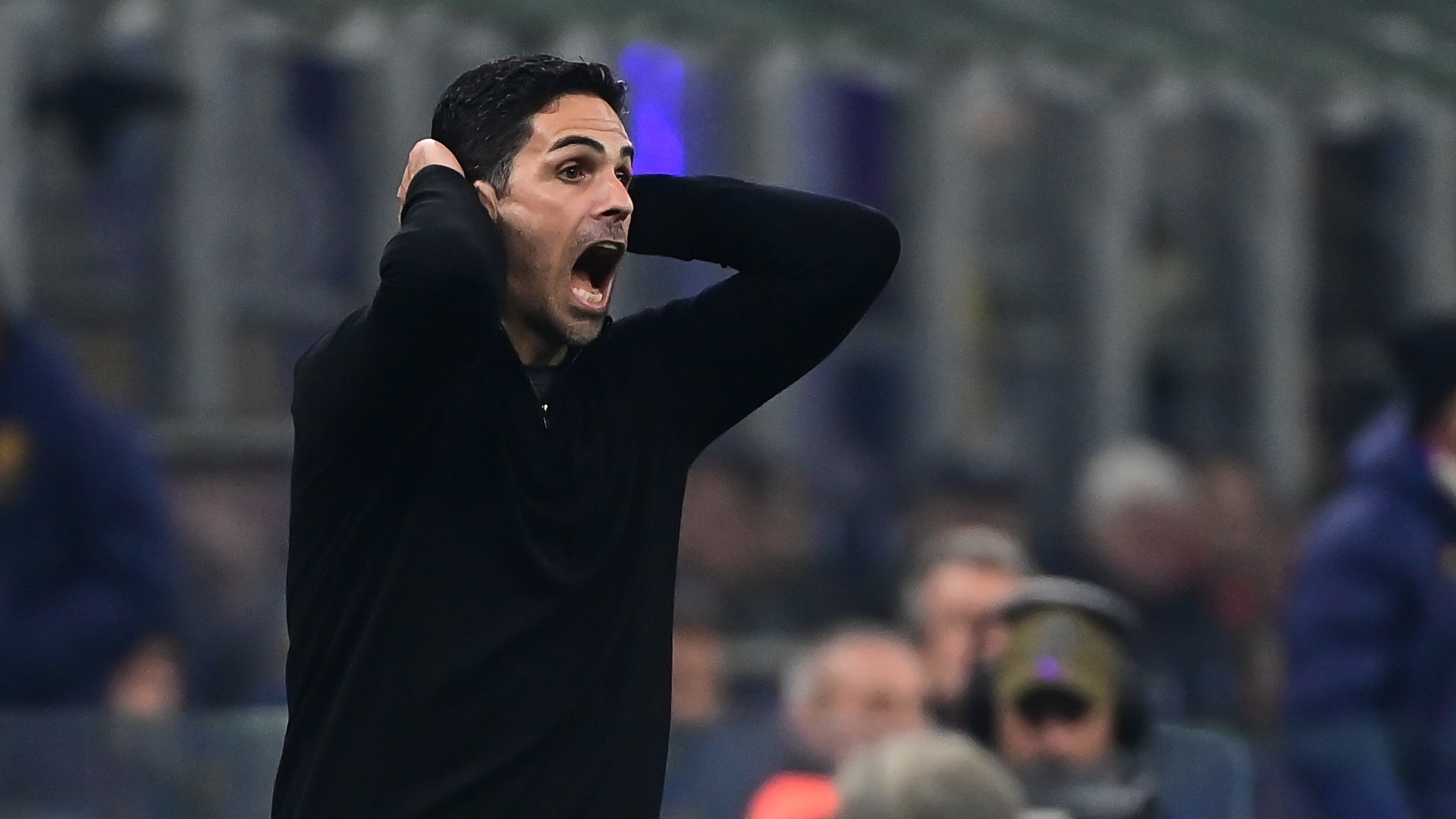 Arteta fumes at 'harsh' calls