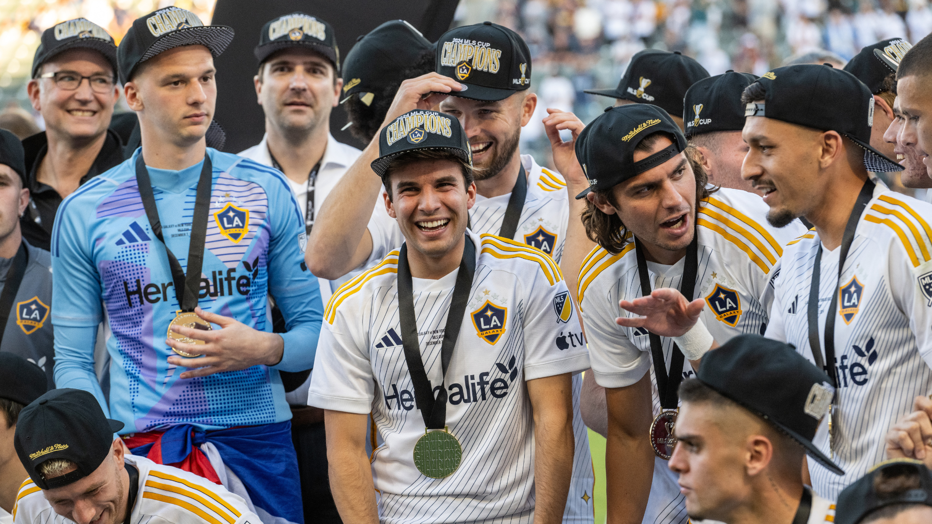 Puig eyeing more LA Galaxy history