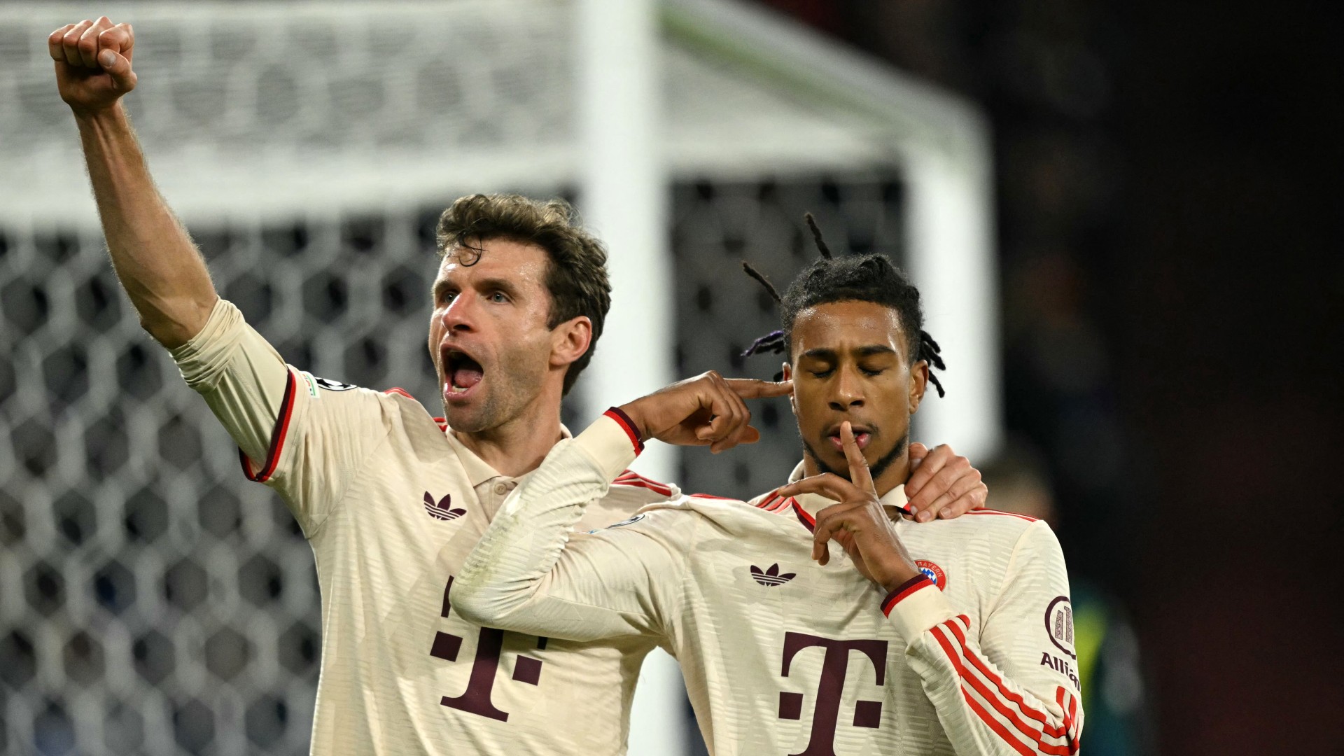 Kompany heaps praise on Muller