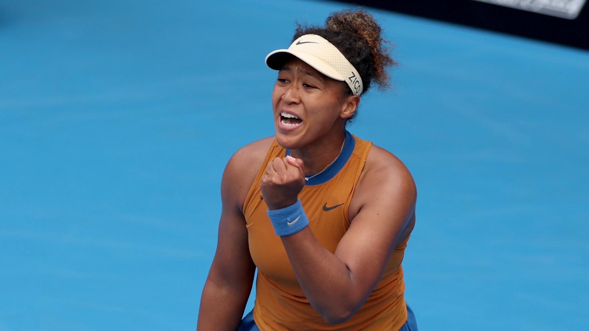 Osaka reaches last four in Auckland