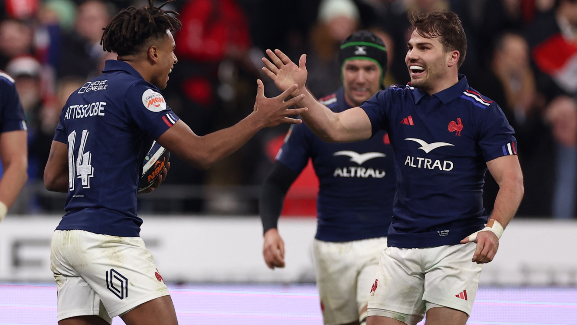 Report: France 43-0 Wales