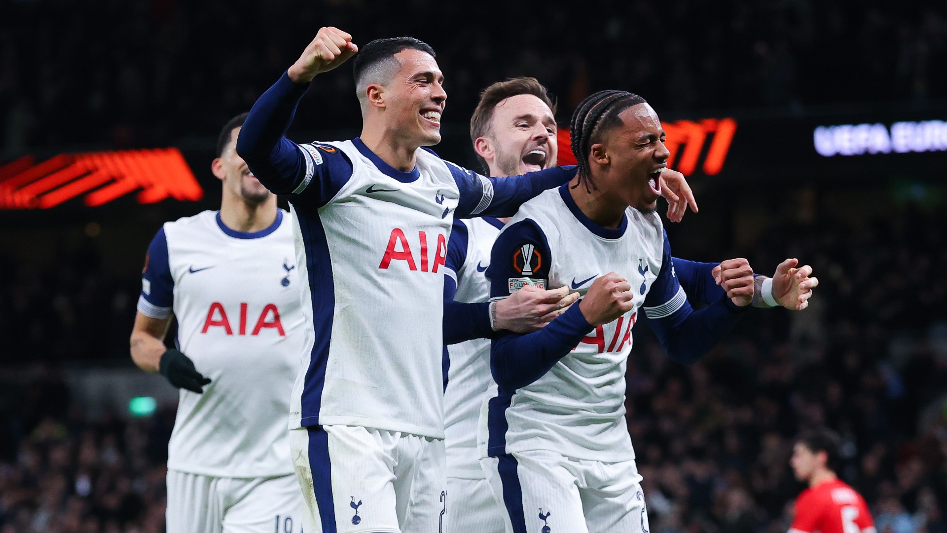 Report: Tottenham 3-1 AZ (3-2 agg)