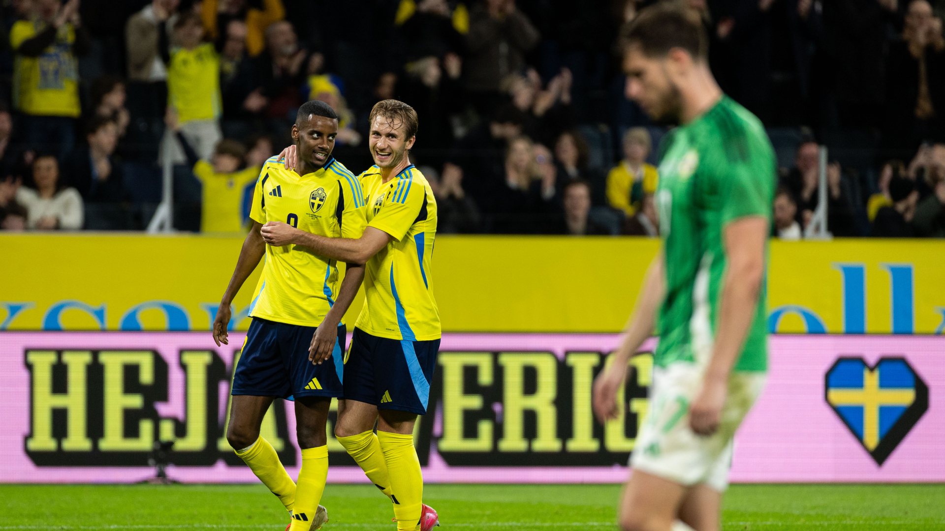 Sweden crush Northern Ireland 5-1