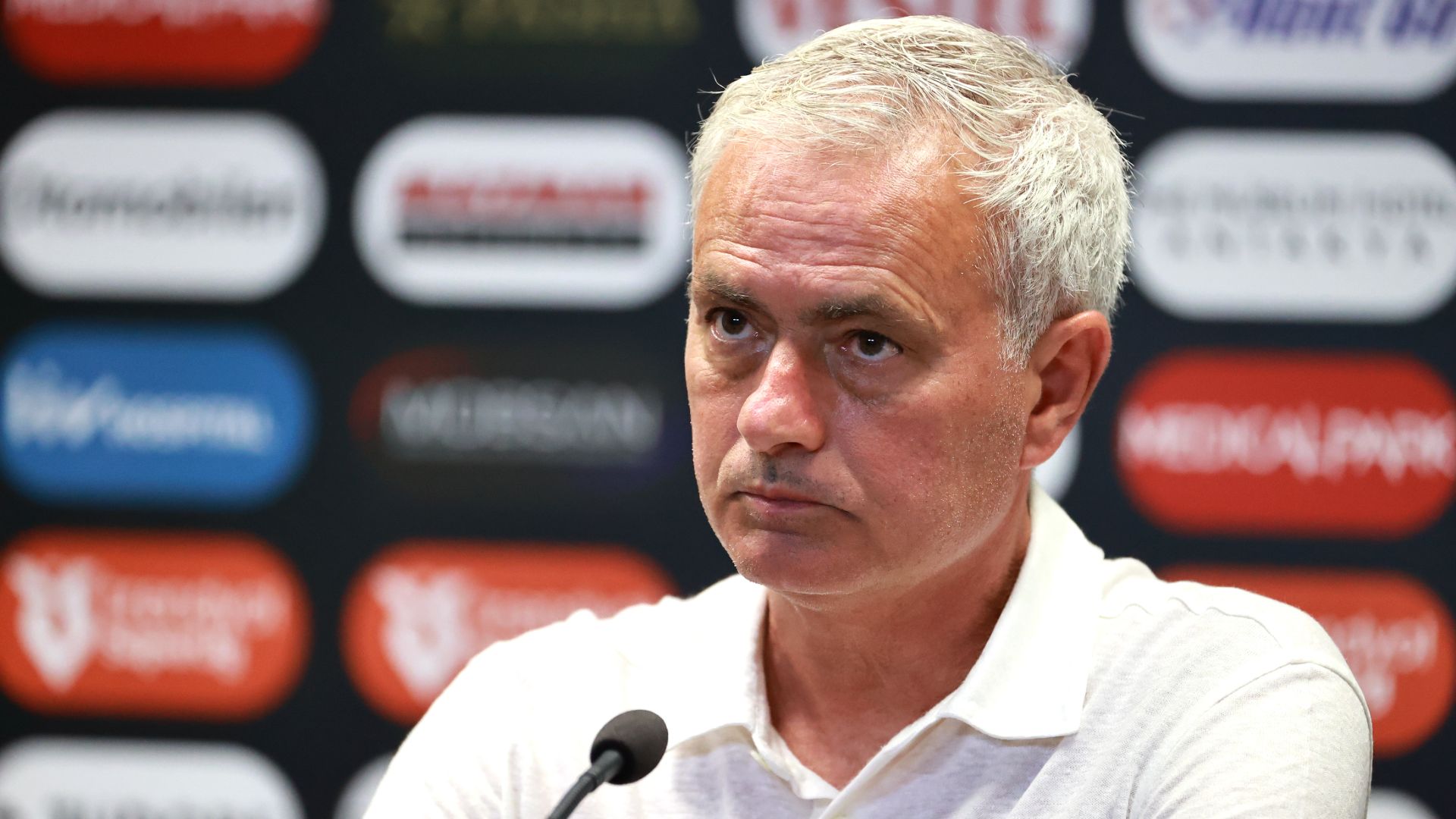 Mourinho expects Fenerbahce stay
