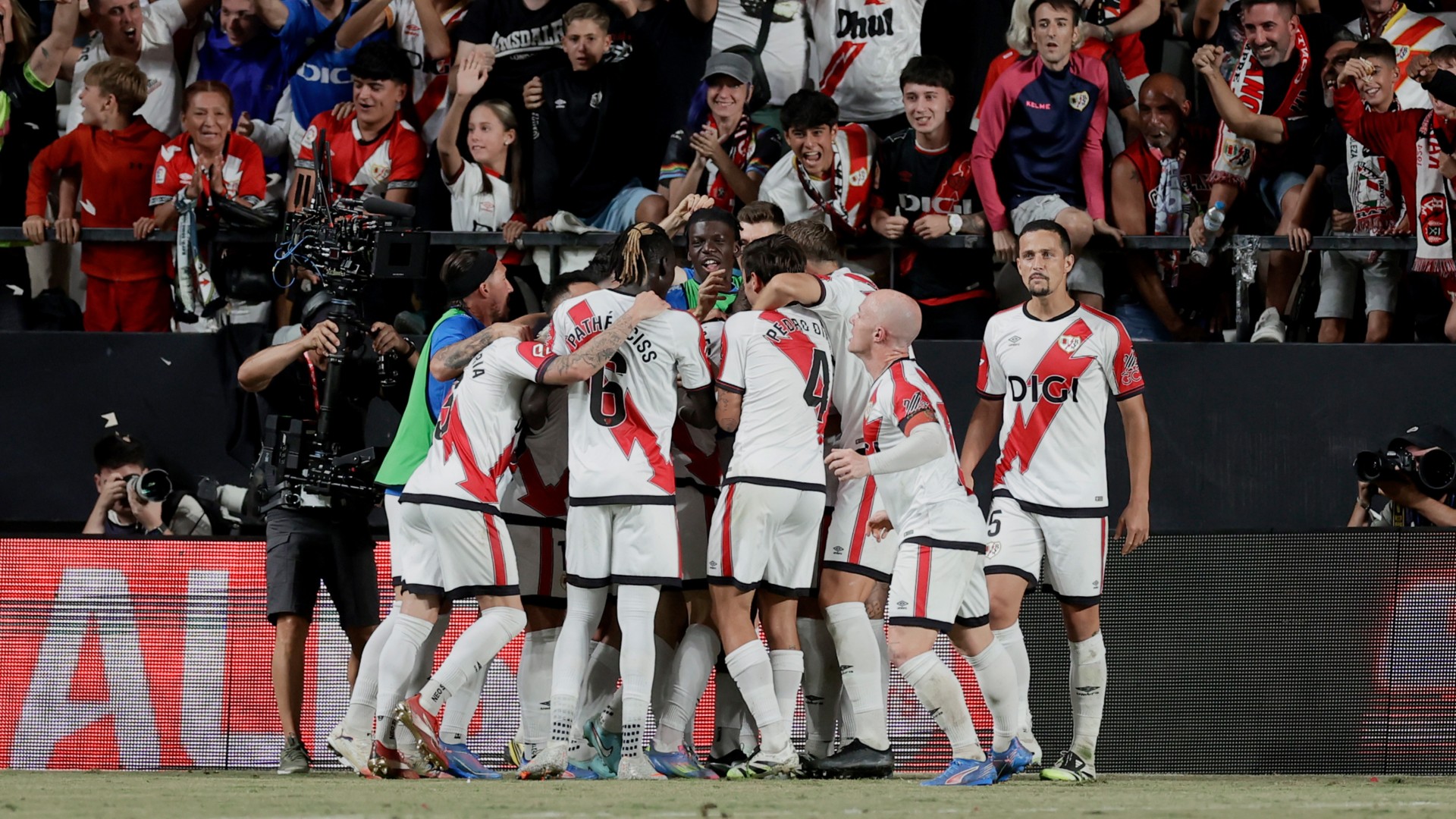Report: Rayo 1-1 Barcelona