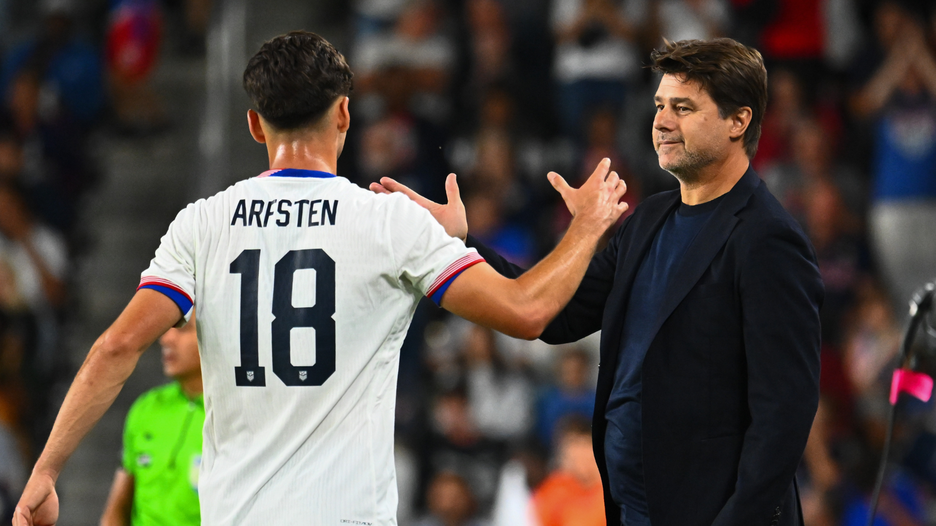 Pochettino: Criticse me, not team