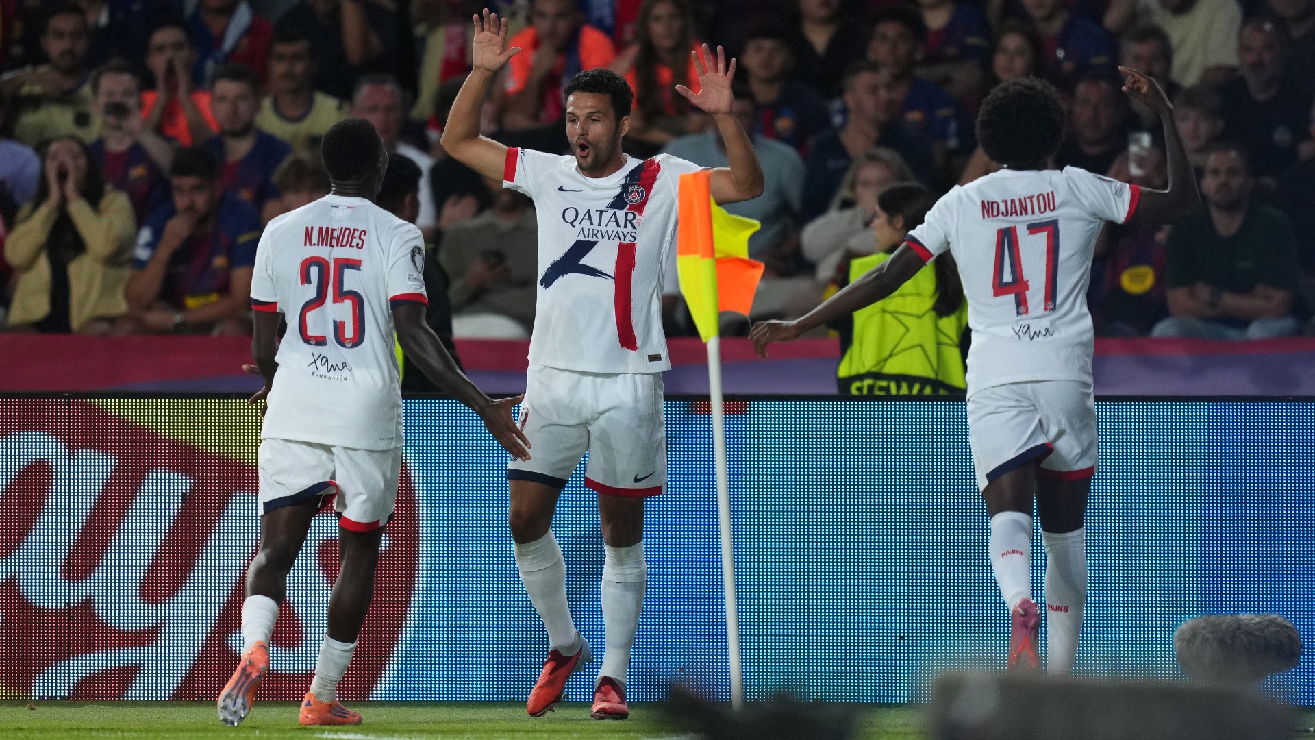 Nuno Mendes praises PSG youngsters