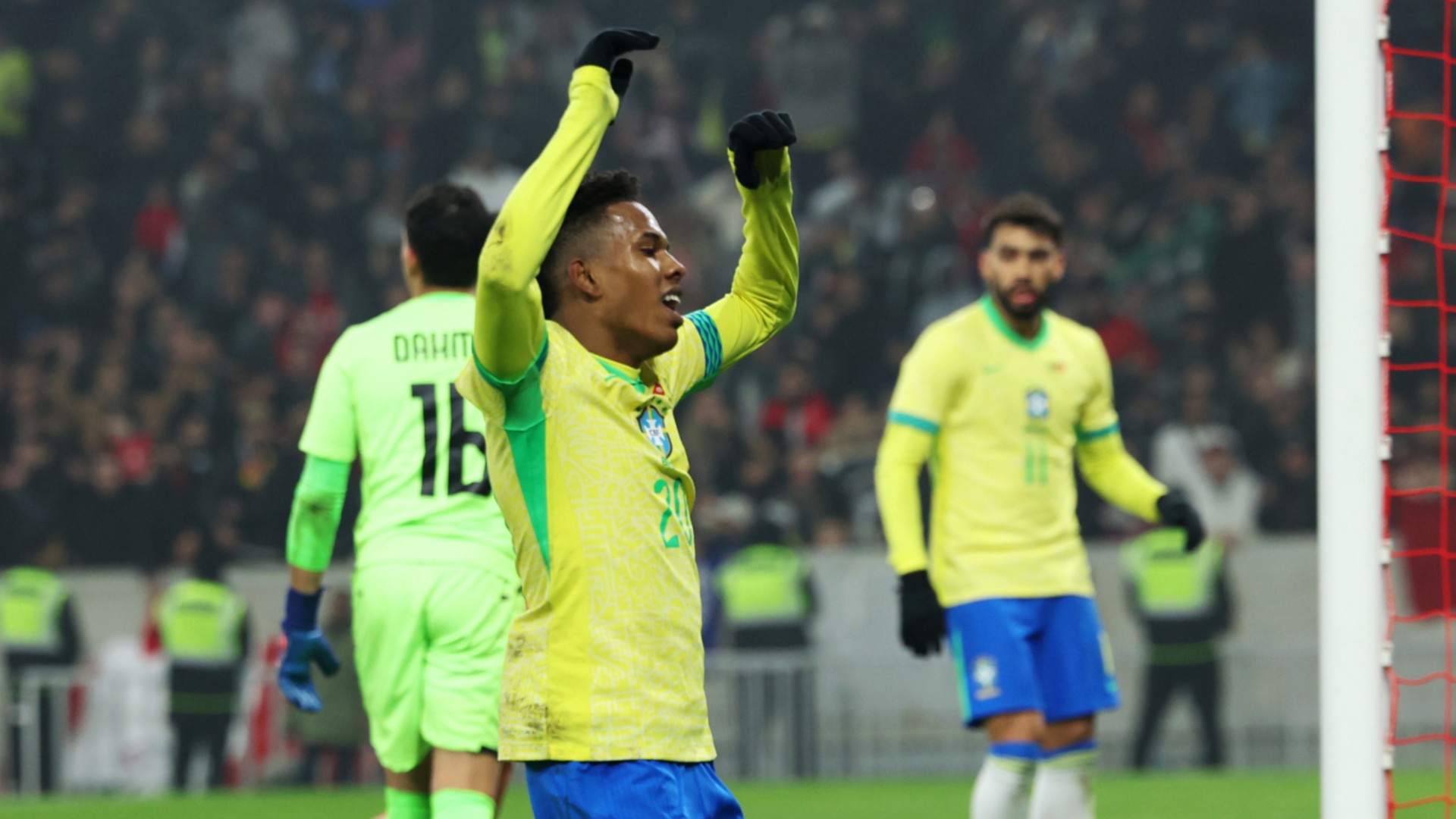 Estevao explains penalty call