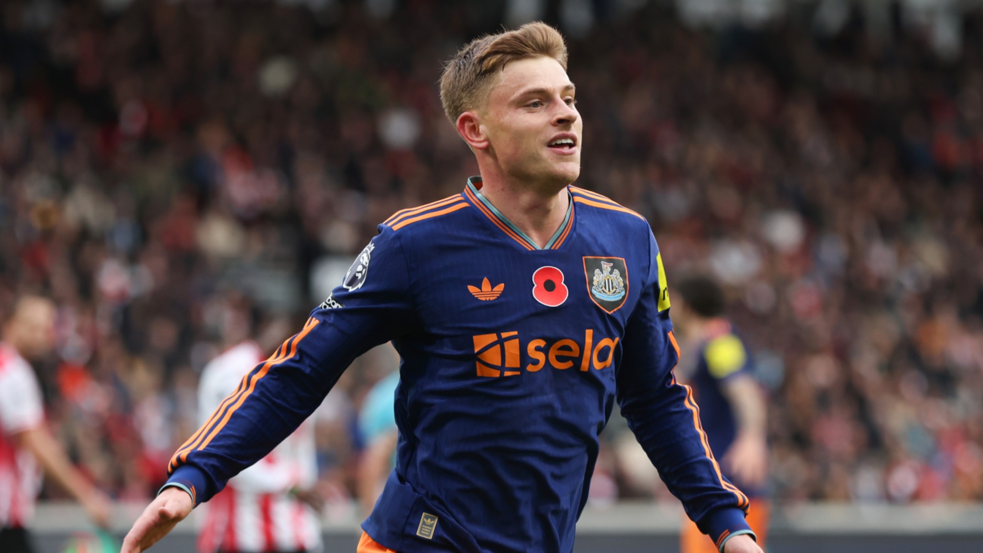 Barnes open to Scotland call-up