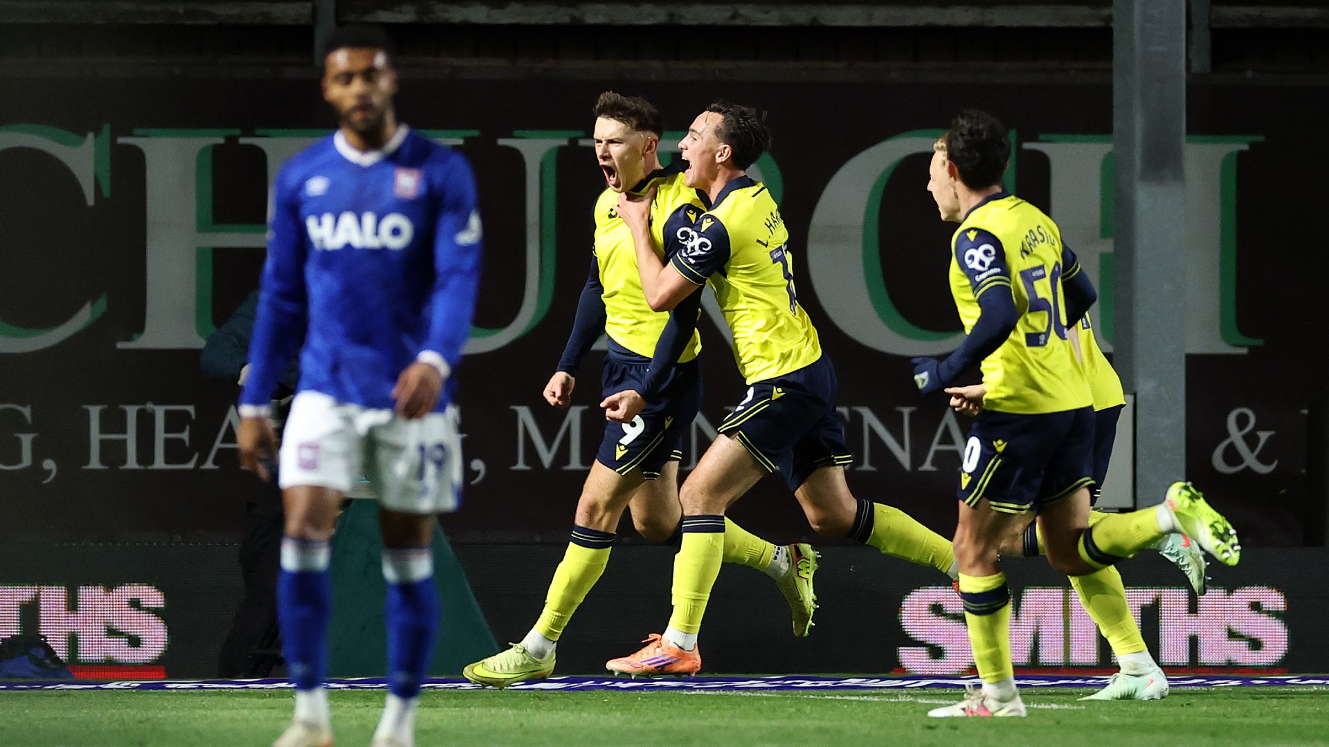 Report: Oxford 2-1 Ipswich