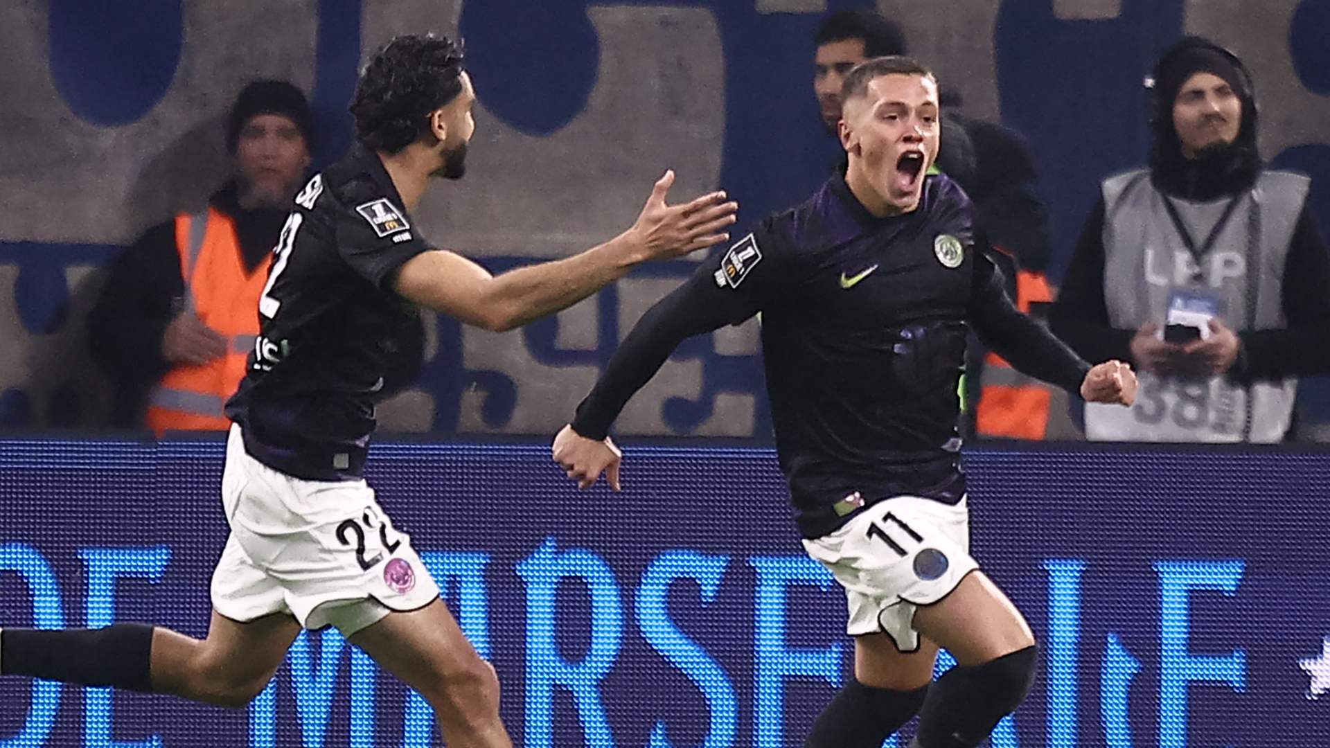 Marseille's Pavard angered by draw