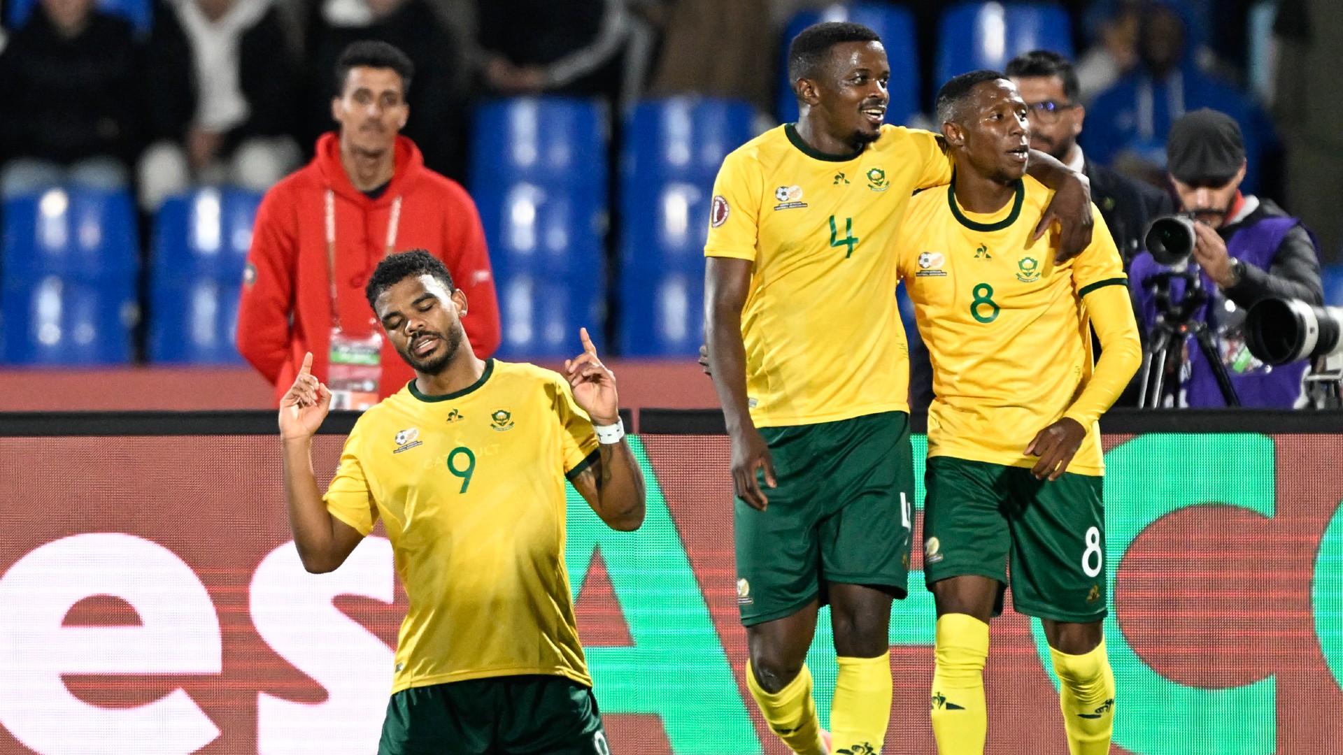 Report: South Africa 2-1 Angola