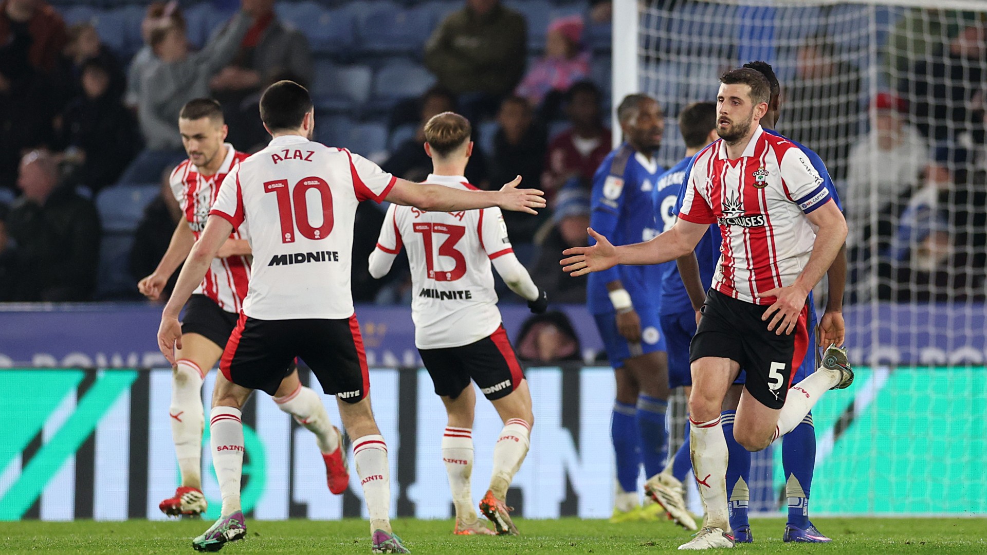 Leicester lose despite 3-0 lead