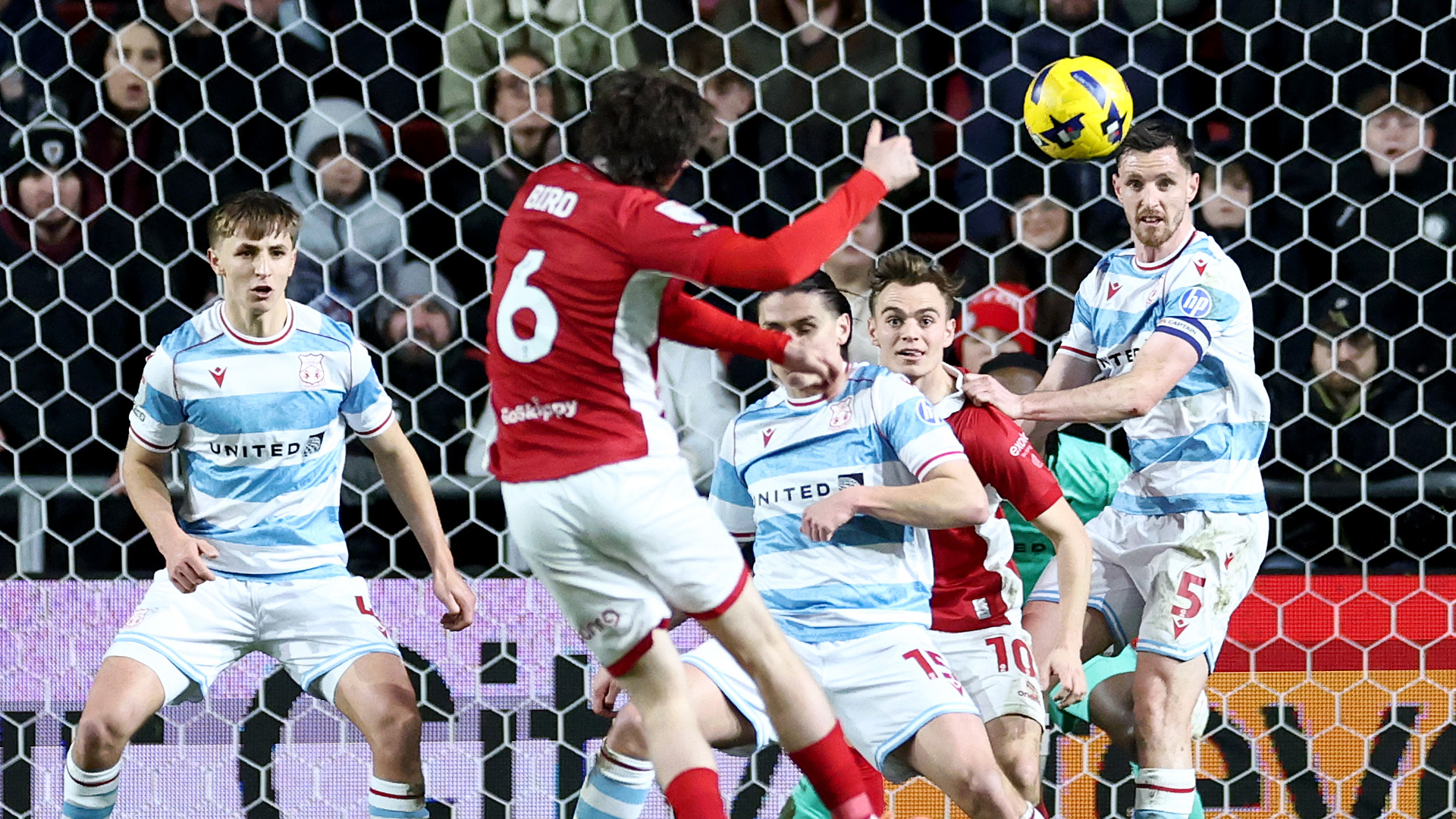 Bristol City deny Wrexham late on