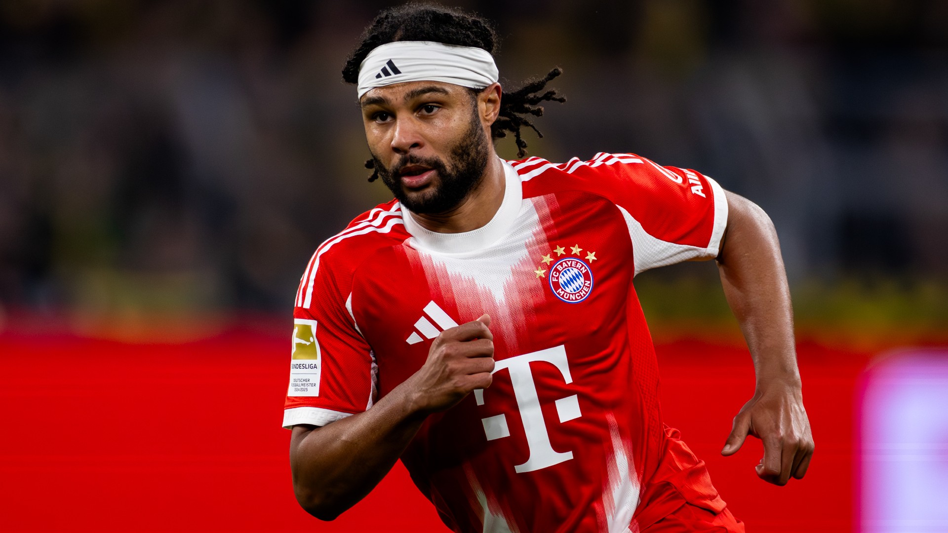 Gnabry backs Bayern to win treble