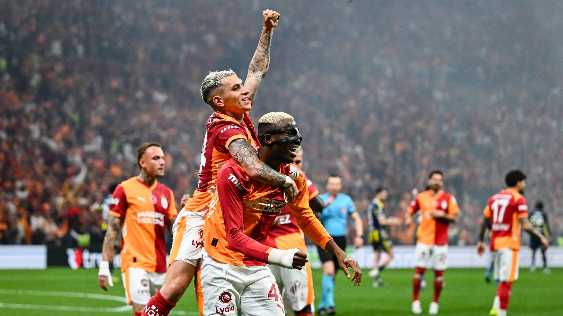 Report: Galatasaray 3-0 Fenerbahce