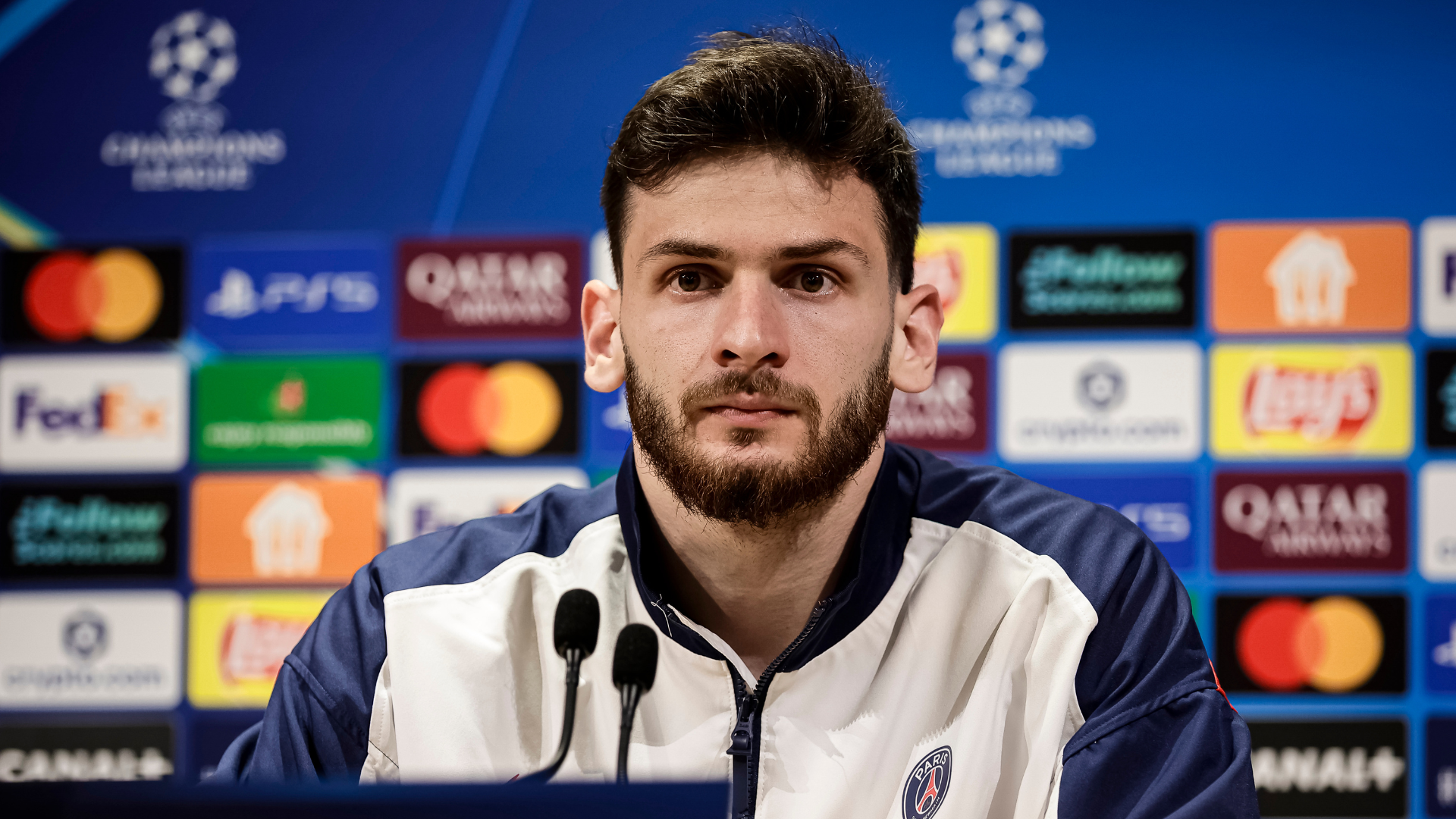 Kvaratskhelia out for UCL title