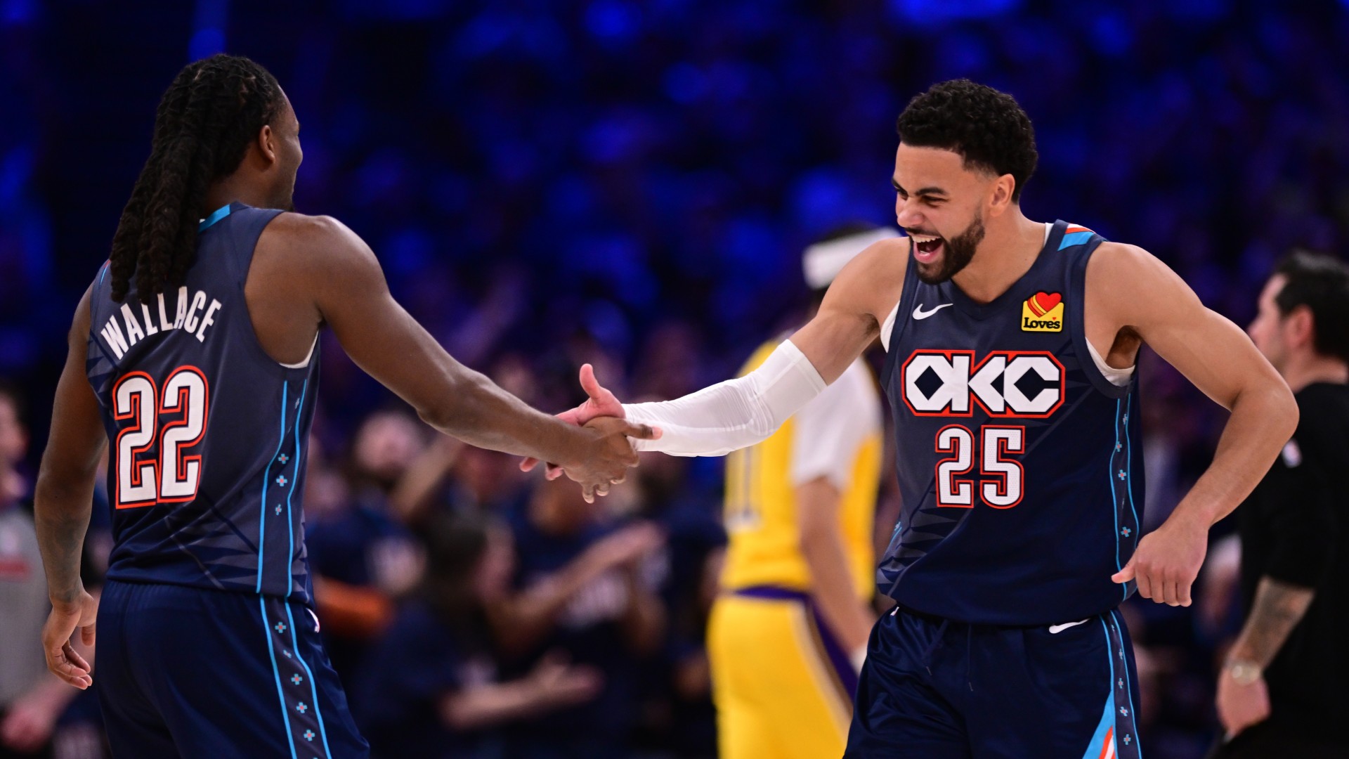 Thunder, Pistons take 2-0 lead