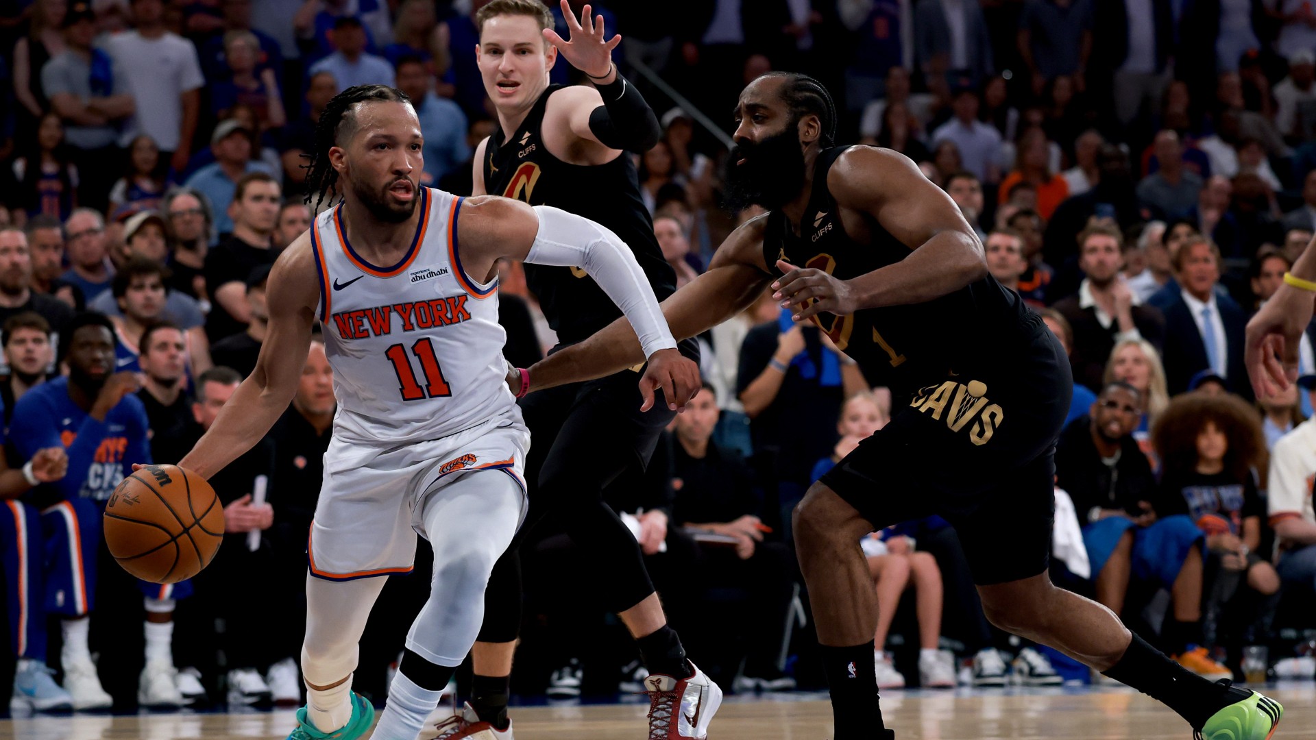 Knicks storm back to stun Cavs