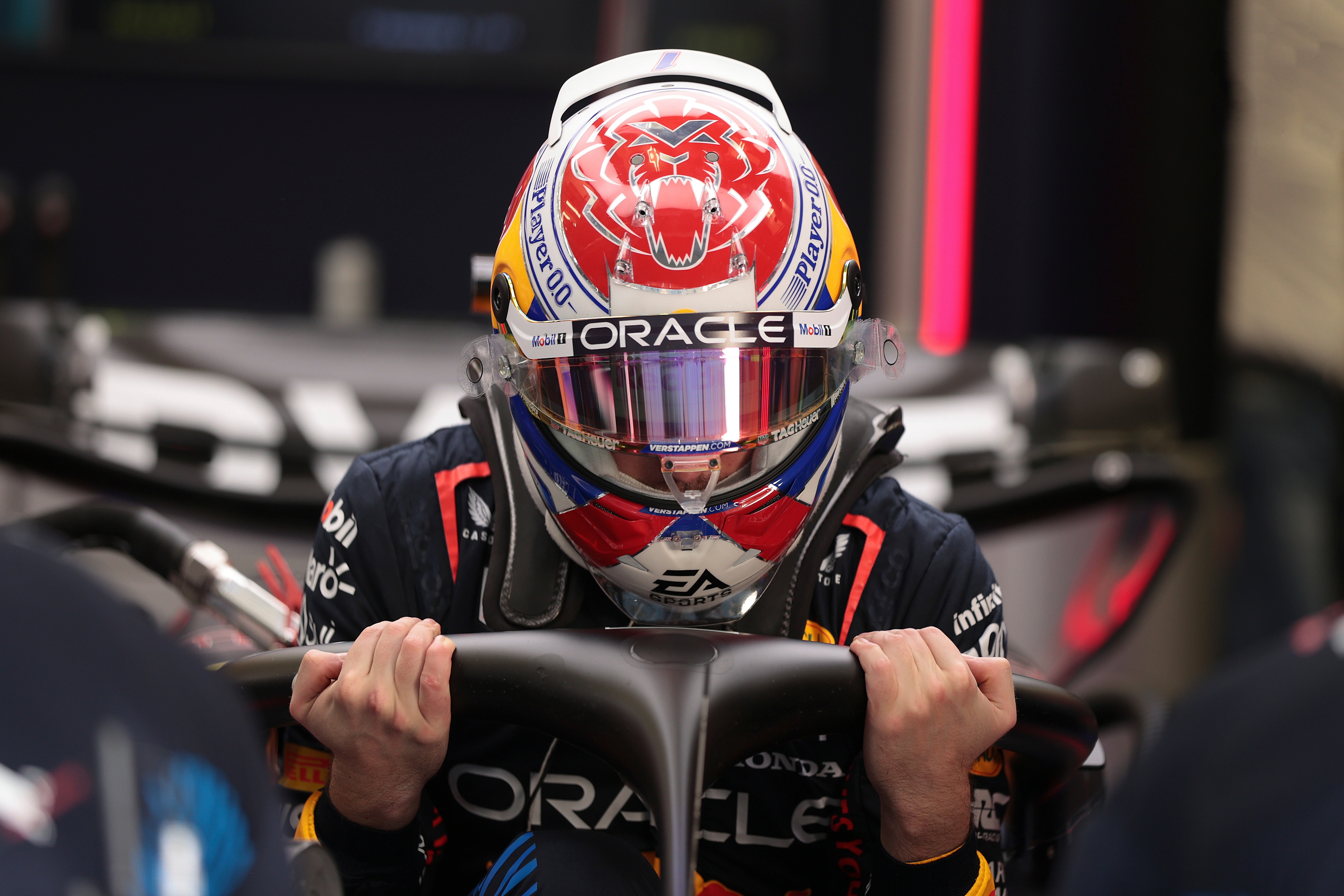 F1
